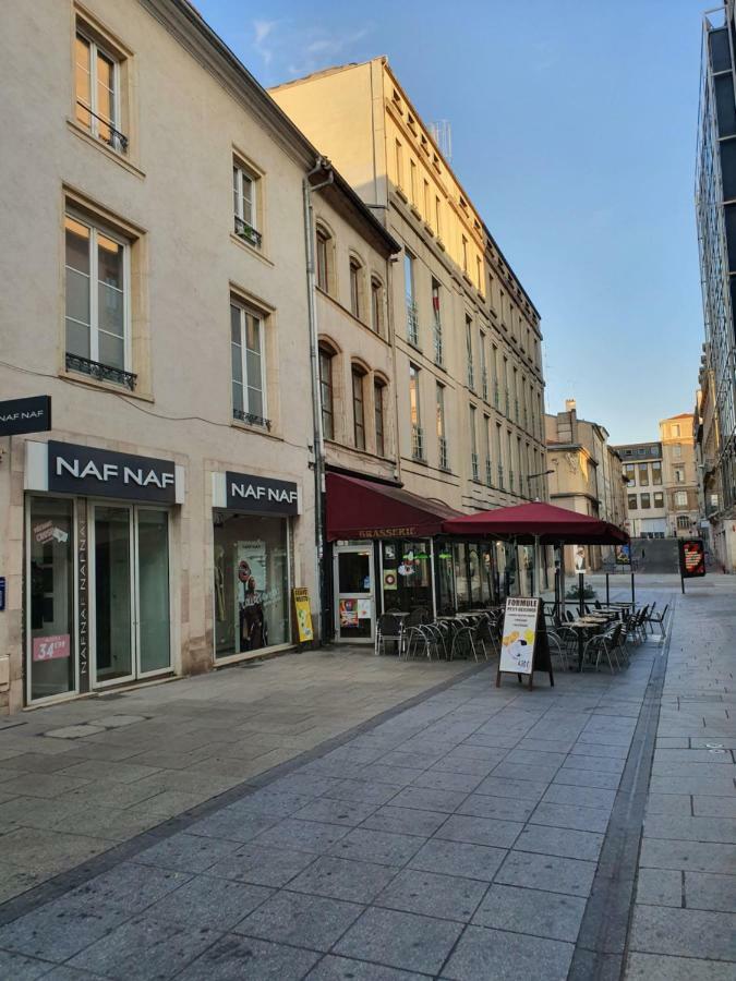 Hypercentre 12 Rue Notre Dame 1er Apartment